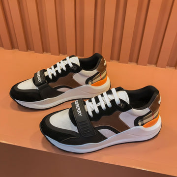 Burberry Brown&Black