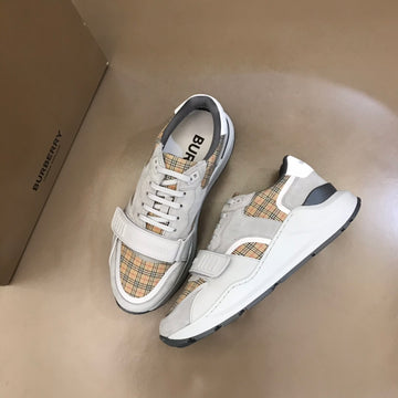 Burberry Shoe Grey