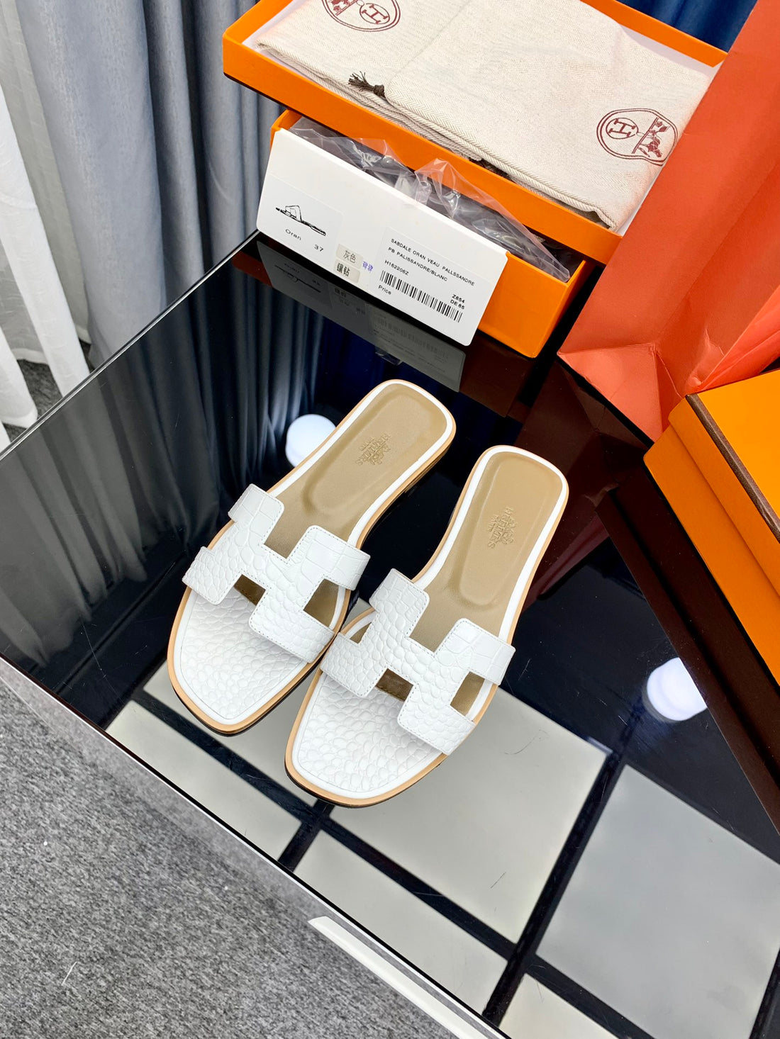 Hermes women sandals