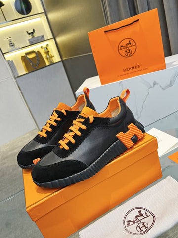Hermes Shoes Black / Orange