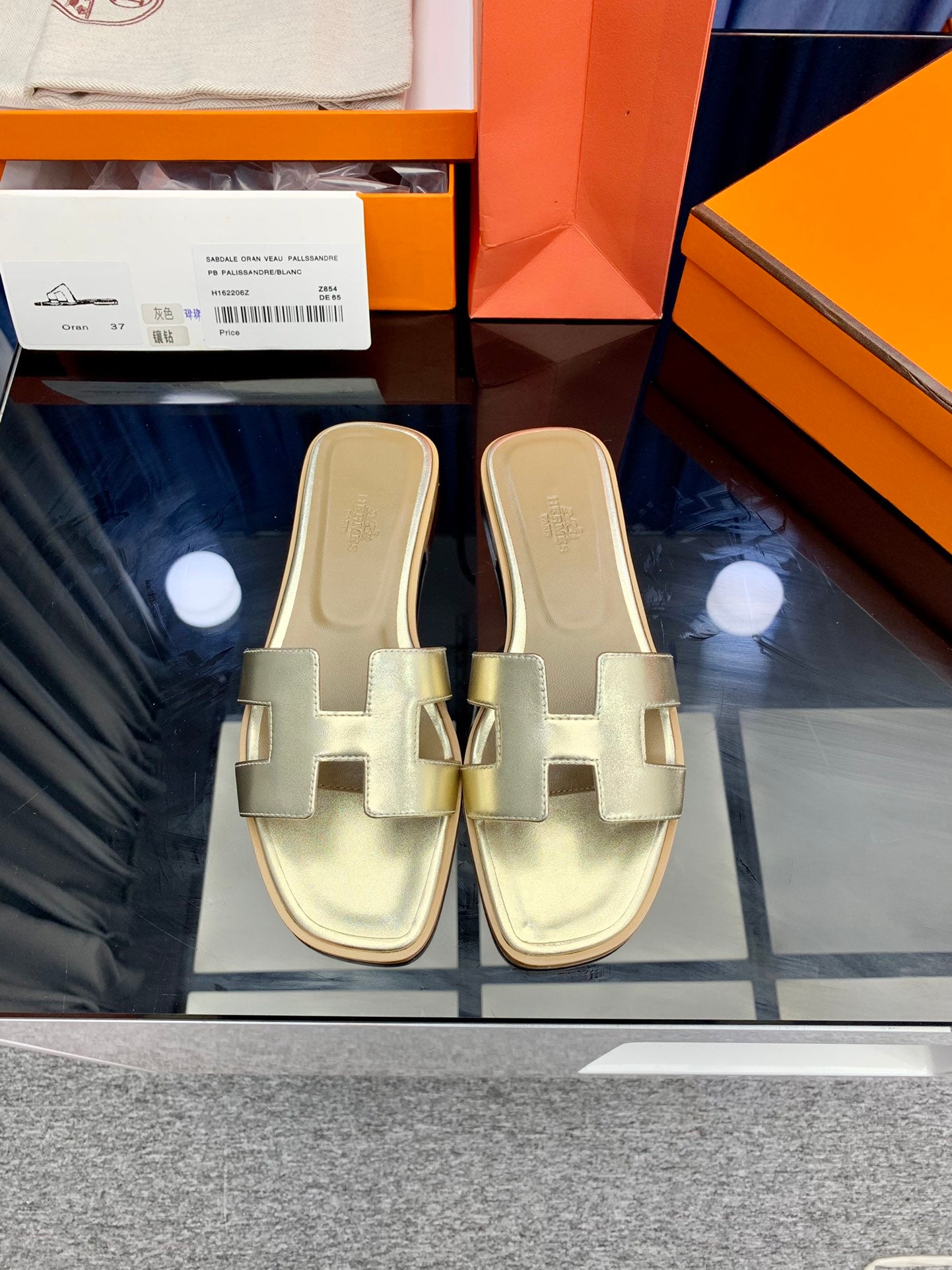 Hermes women sandals