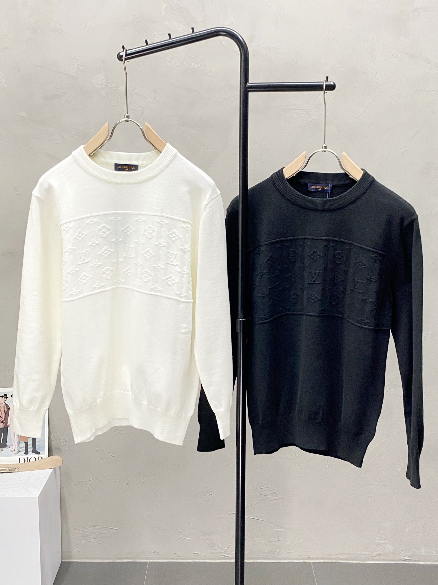Louis Vuitton Pullovers Black/White