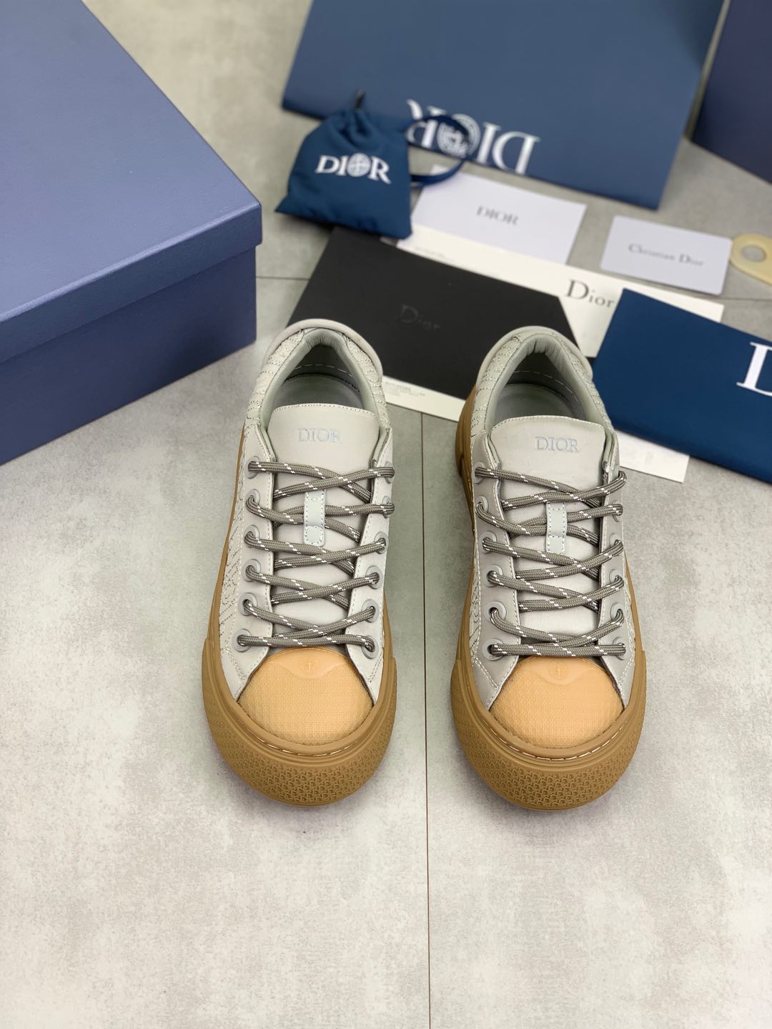Dior Shoe